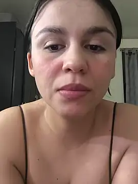 Daniela-rosee webcam