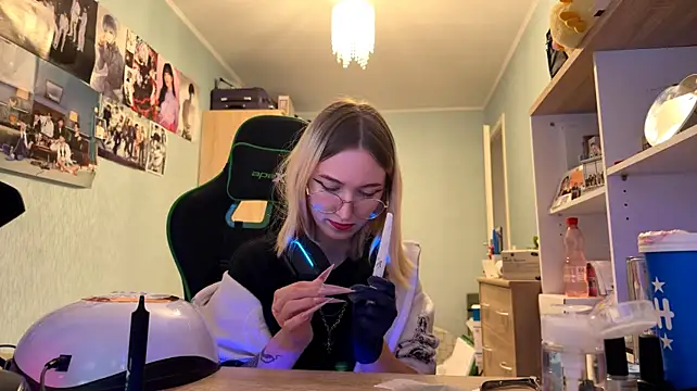 SoniaKotts webcam