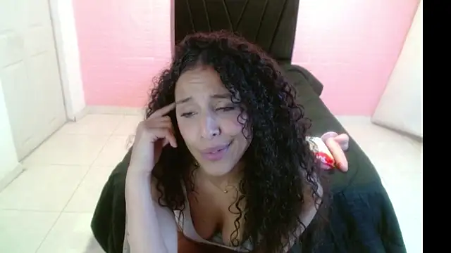 DULCE1609 live cam on StripChat