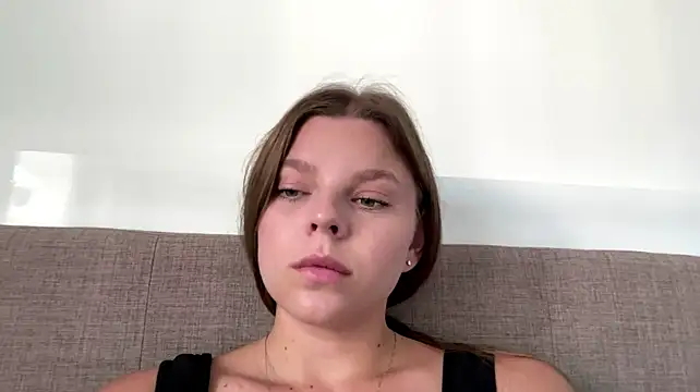 AmieLendor live cam on StripChat