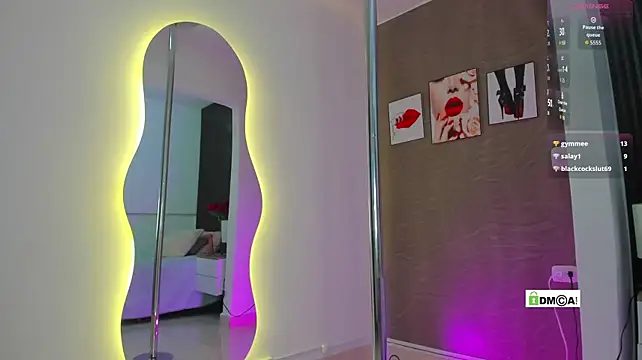 rouse_morgan1 live cam on StripChat