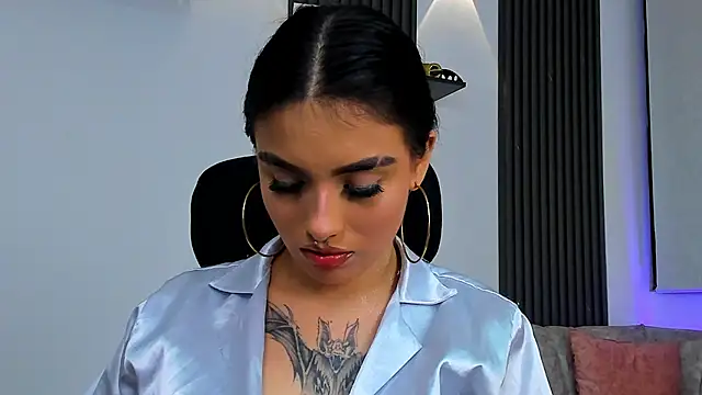 isabella_hv webcam