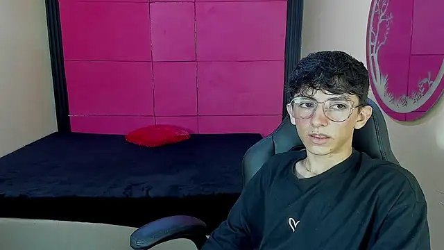 ElanGiraldo webcam
