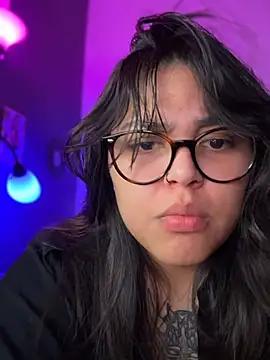 miacanela_xo