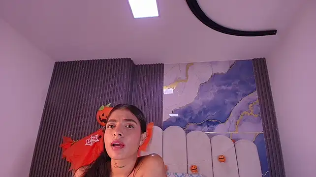 hot_dione