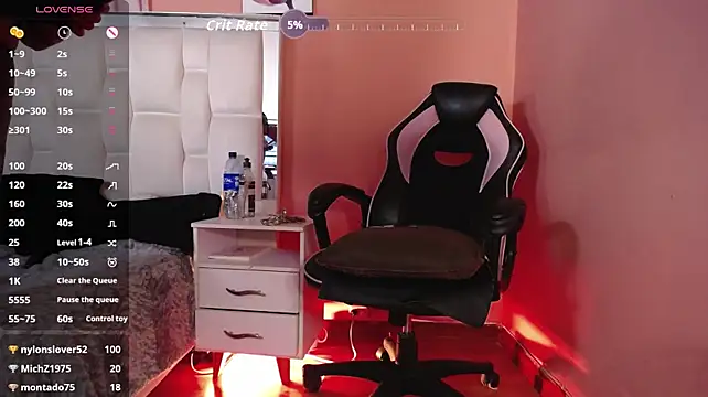 LiaTaylorr live cam preview