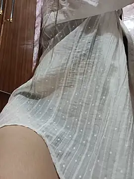 LouLou-2026 webcam