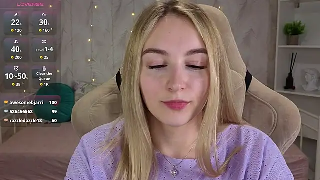 Shy_Polly webcam