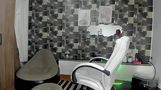 nataliaprada live cam preview