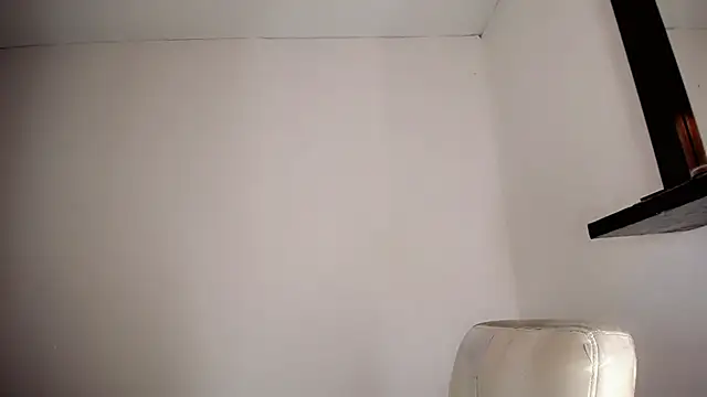 MMia_charlott webcam