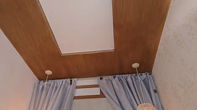 Suzannebloom webcam