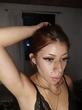 selenebulturi live cam preview