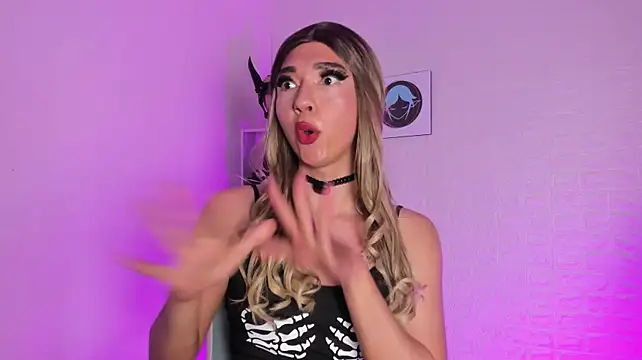 sofi_elfqueen webcam