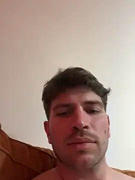 ArgentiiinoBoy Momentaufnahme des Live-Raums auf Stripchat