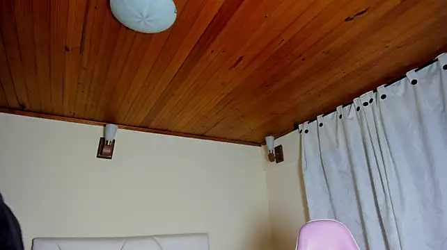 Dulce_Mariie webcam