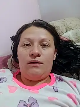 Nyla_velvet webcam