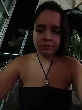 Julieth_hot-69 webcam