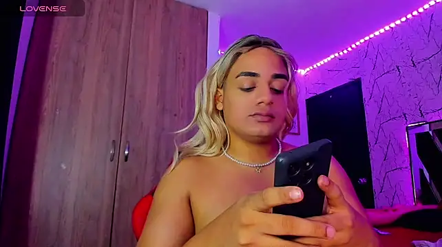 Amber_bigdick22 webcam