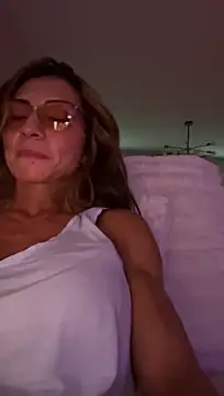 lunasexy79 webcam
