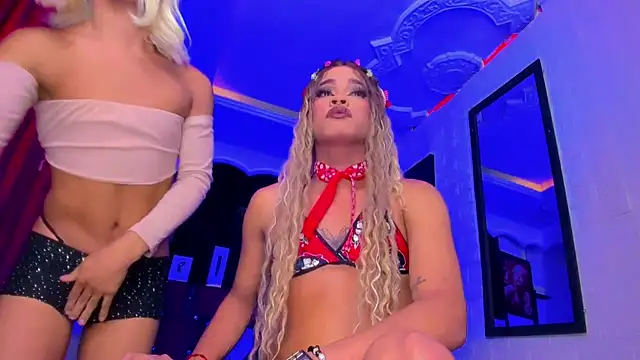 Mia_Colucci25 webcam