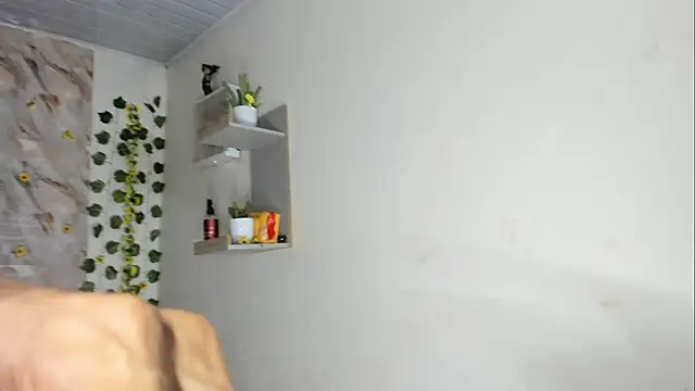 Becky-Cooper webcam
