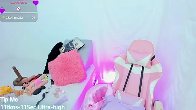 SakuraFantasy webcam