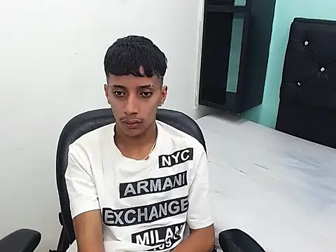 brayan__hot__ live cam on StripChat