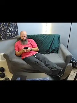 Girthy-Man-Hammer webcam