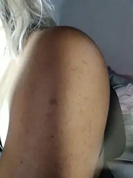Modèle: kiaravzadams