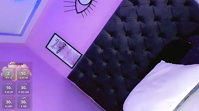 Camille_deluxe webcam