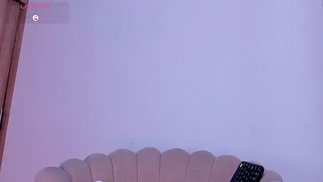 caroliinna_ webcam