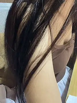Mina048 webcam
