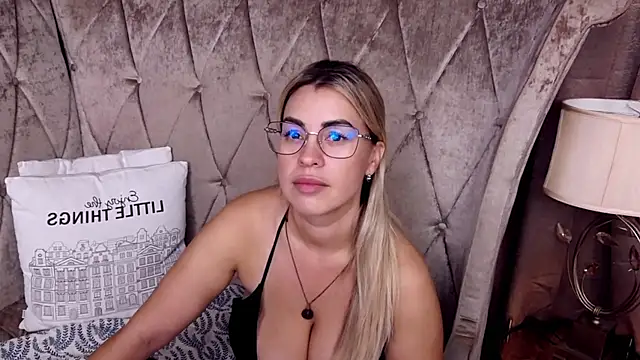BustyGizelle