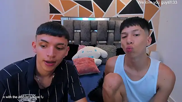 Juan_Nd_Steven live cam on StripChat