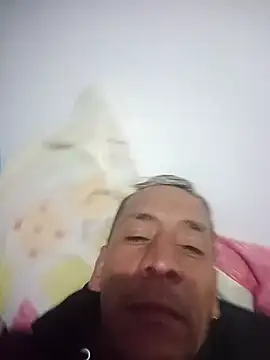 Elmono__1 webcam