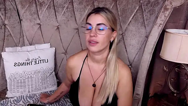 BustyGizelle