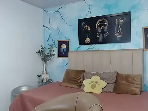 veronicahoney1 webcam