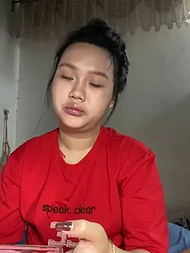 Almira6868 webcam