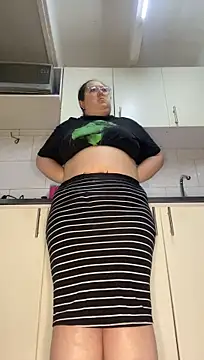 Chloee_Peach webcam