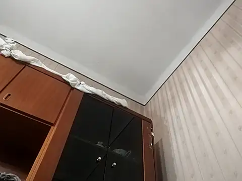 Caty96 webcam