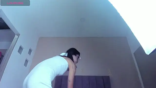 EmmaHearts_ webcam