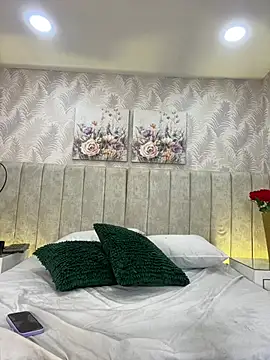 CataleyaRey_ webcam