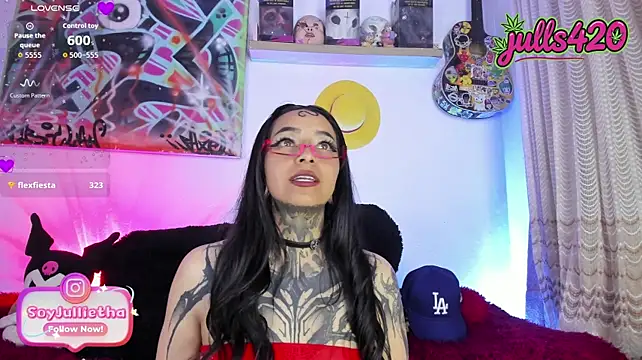 Julls420_ webcam