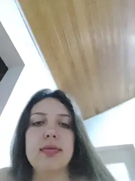 Bella_Karoline