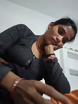 Ishani_sharmaa webcam