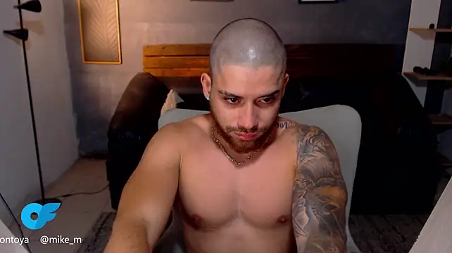 Mike_montoya01 webcam