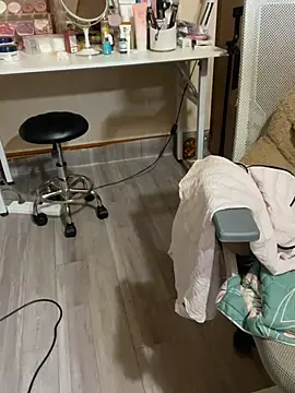 Mina048 webcam