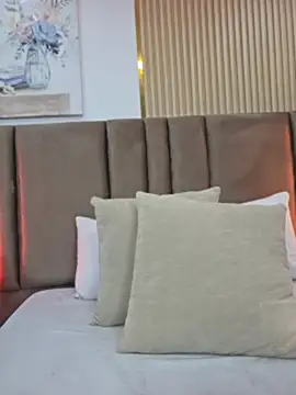 SaraLugo live cam preview
