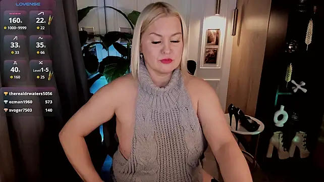 YolandaKiss webcam