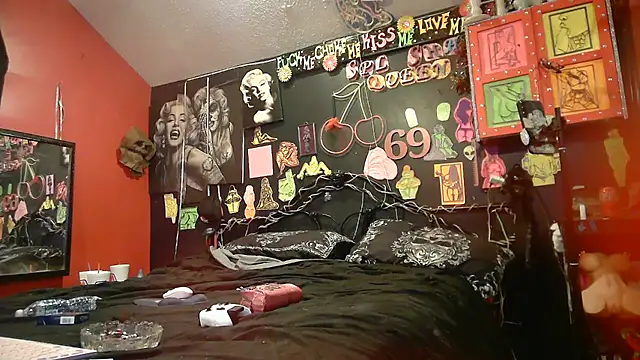 DaddyAndSplashQueen webcam